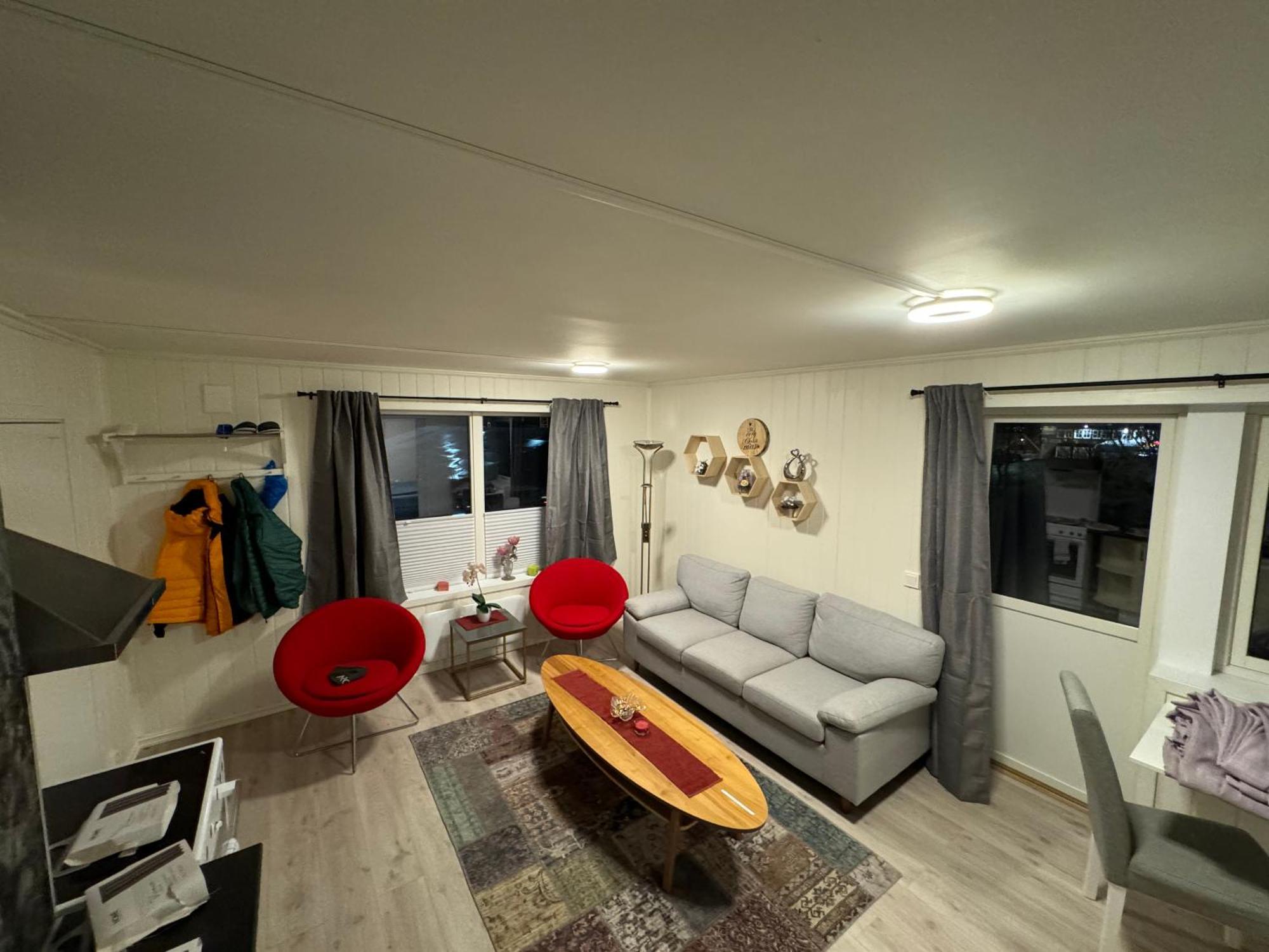 Strandveien 71 Skjervoy 外观 照片
